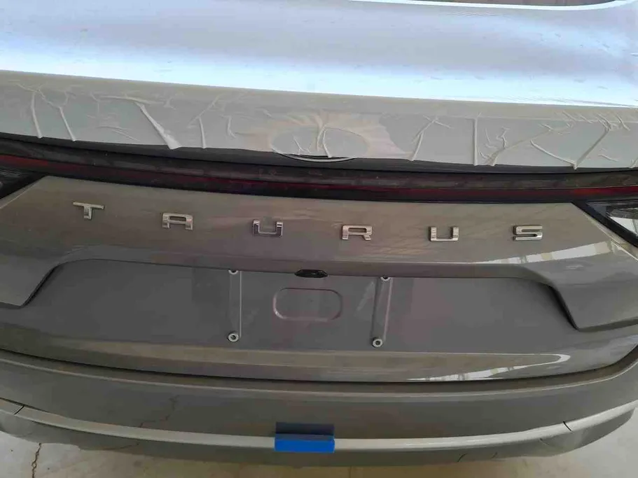 2025 Ford Taurus Ambiente 