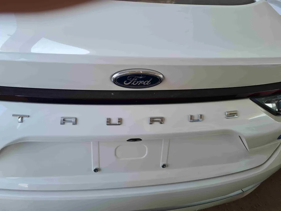2025 Ford Taurus Ambiente 