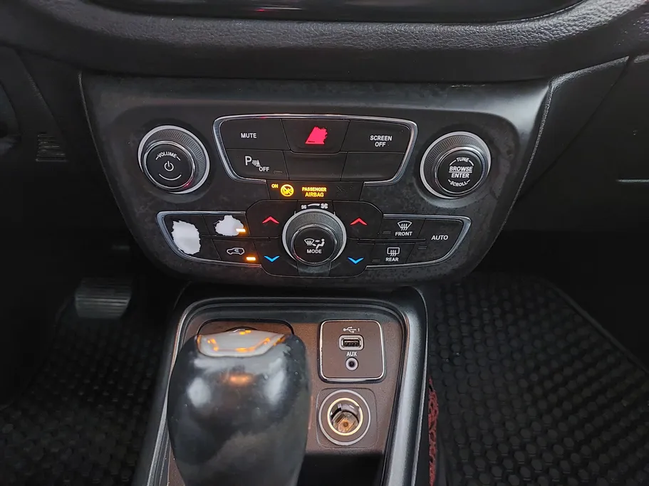 جيب كومباس Trailhawk 2019 