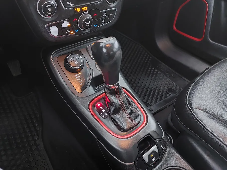 جيب كومباس Trailhawk 2019 