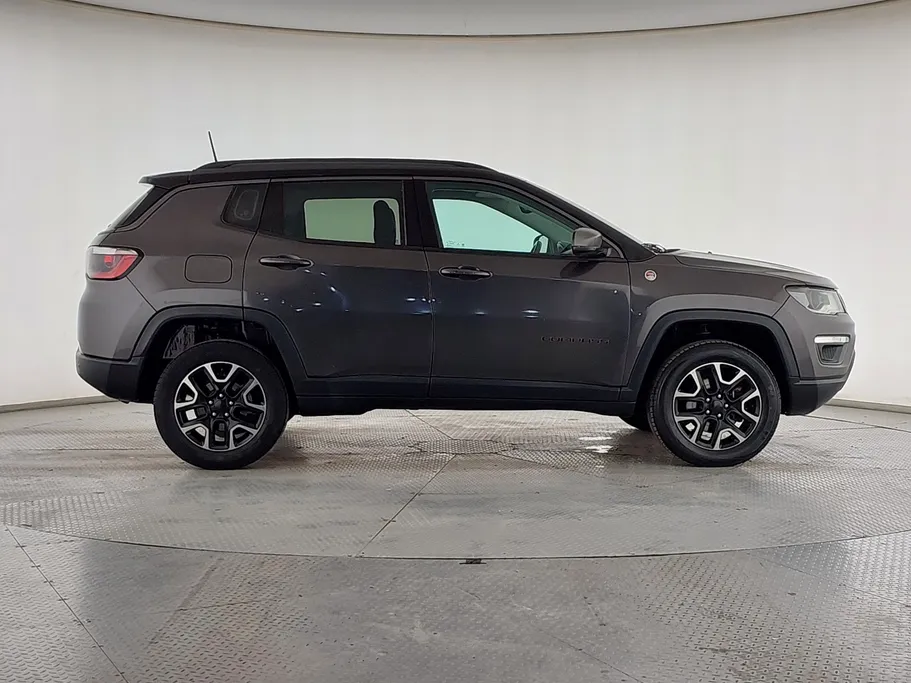 جيب كومباس Trailhawk 2019 