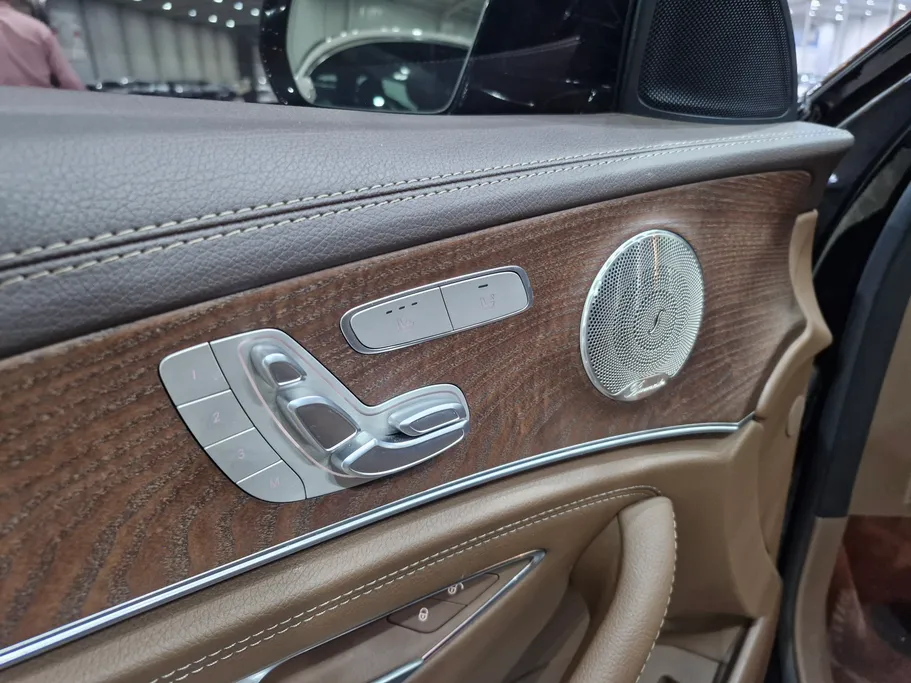 2023 Mercedes E 300 