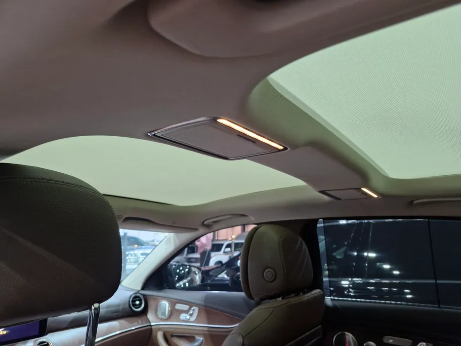 2023 Mercedes E 300 