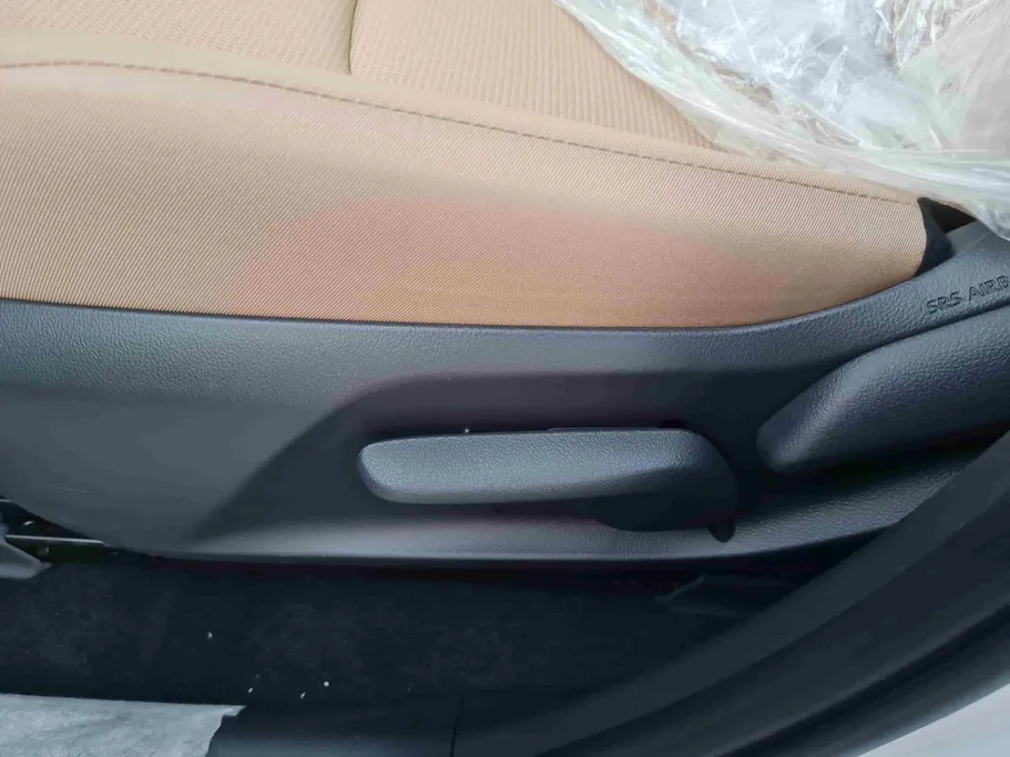 2025 Toyota RAV4 LE HEV 