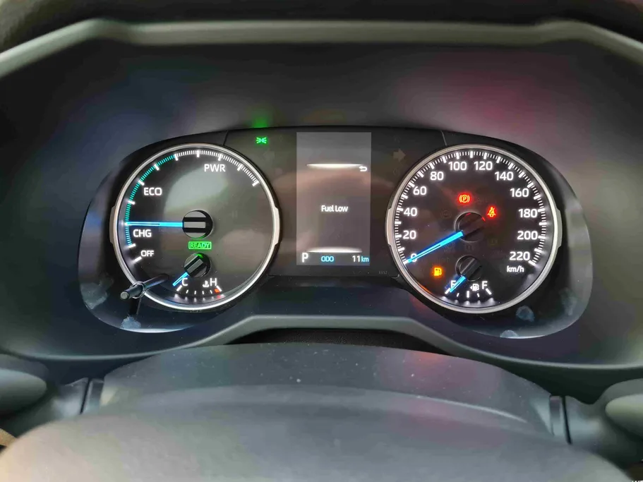 2025 Toyota RAV4 LE HEV 