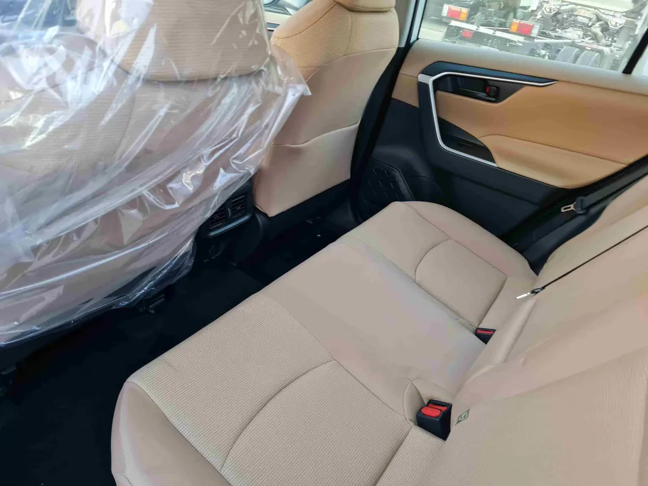 2025 Toyota RAV4 LE HEV 