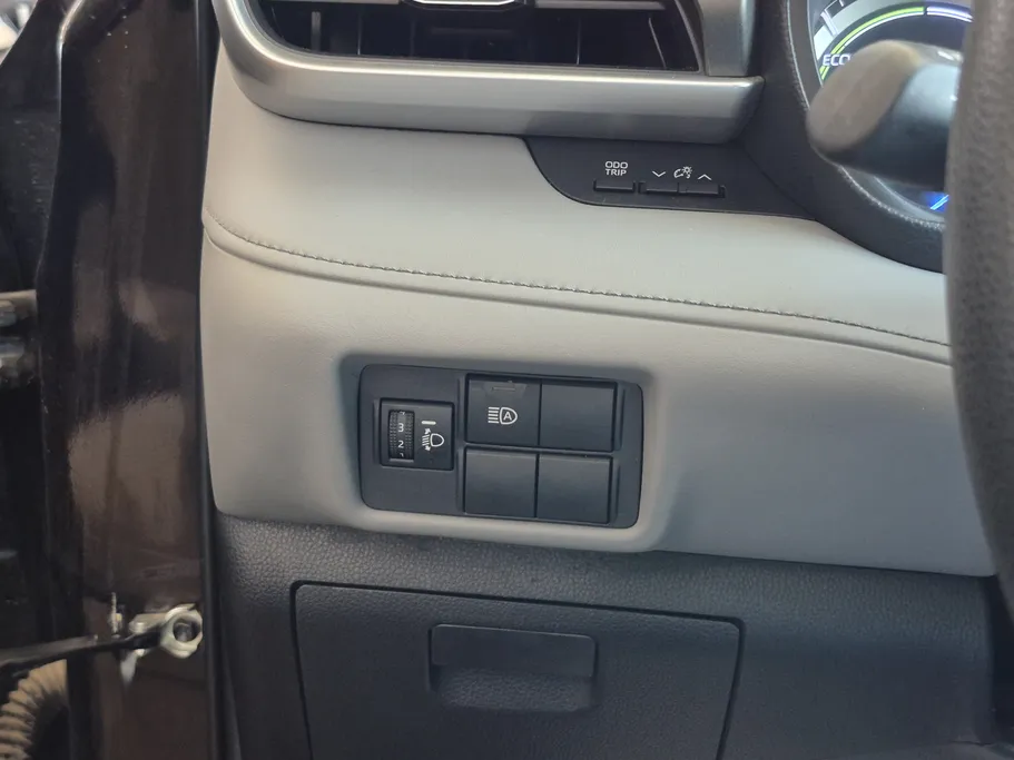 تويوتا هايلاندر LE 2022 