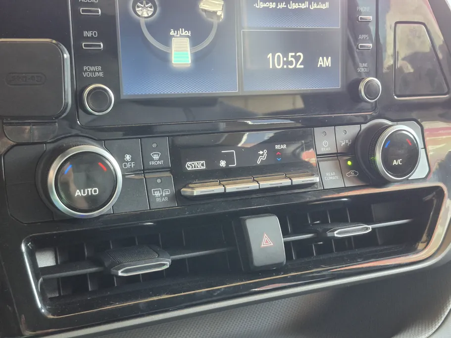 تويوتا هايلاندر LE 2022 