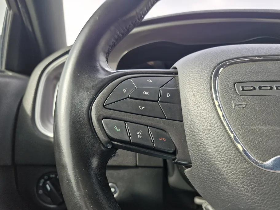 دودج تشارجر SXT 2019 