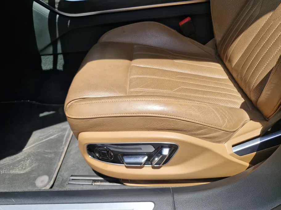 2021 Audi A8  