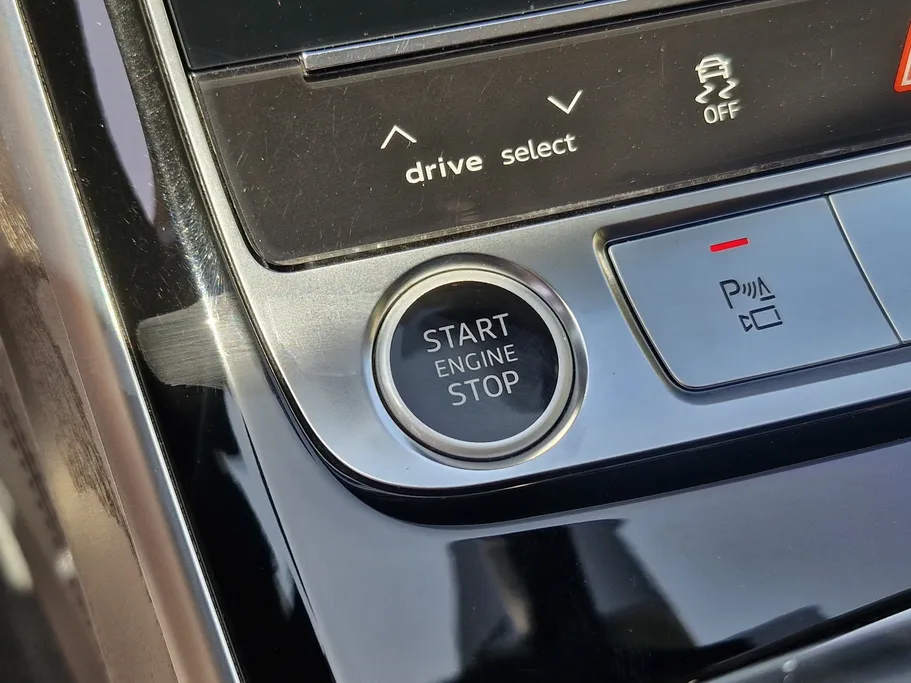 2021 Audi A8  