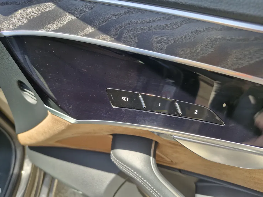 2021 Audi A8  