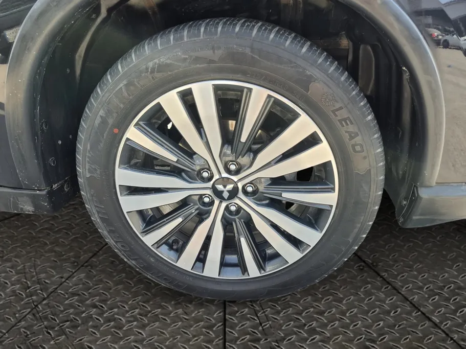 ميتسوبيشي اوتلاندر GLX 2019 