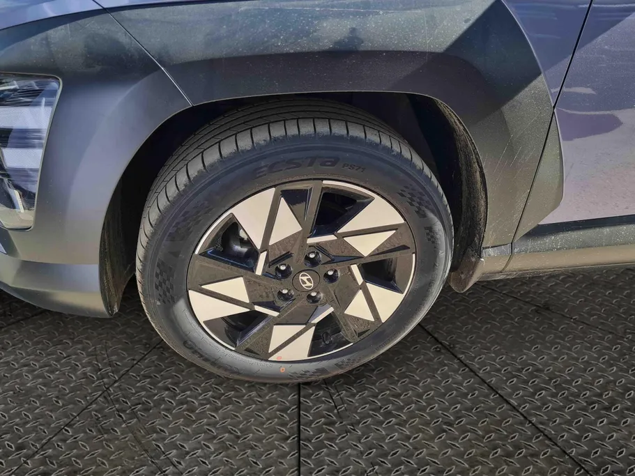 2025 Hyundai Kona COMFORT 