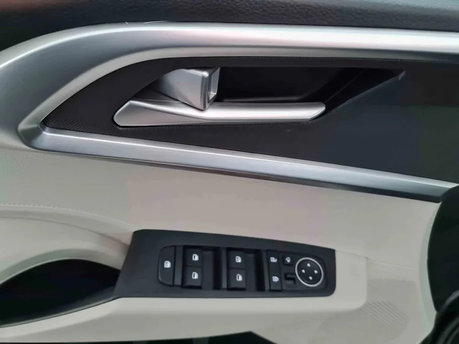 كيا كارينز GLS 2025 