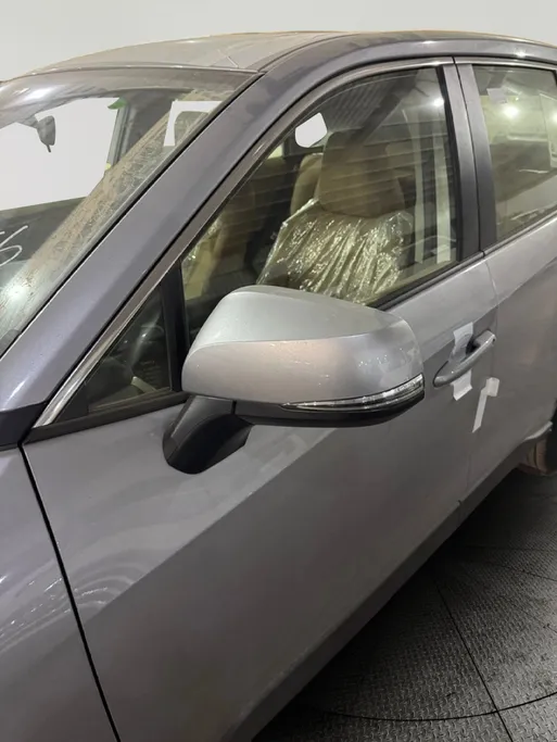 تويوتا راف فور LE 2025 