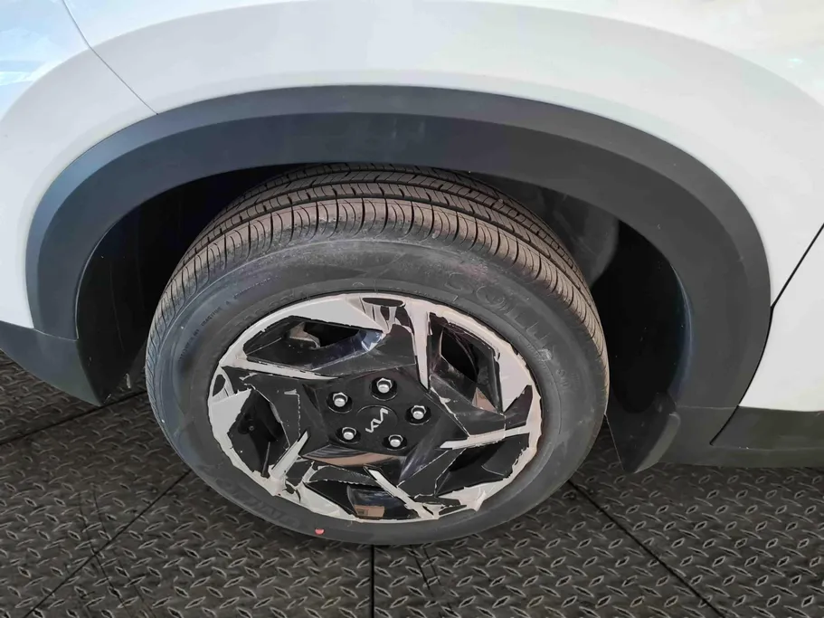 2024 Kia SONET GL New Shape 