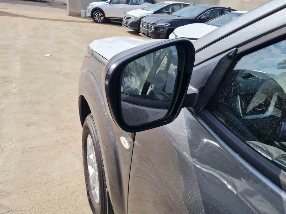 2024 Nissan Xterra SE 