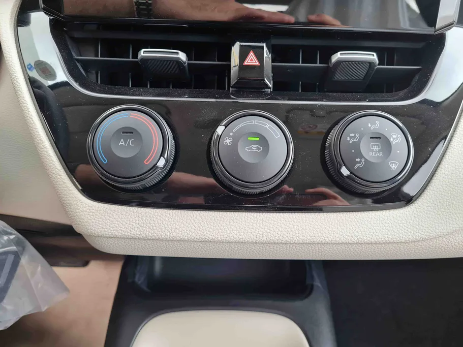 تويوتا كورولا XLI Executive 2025 