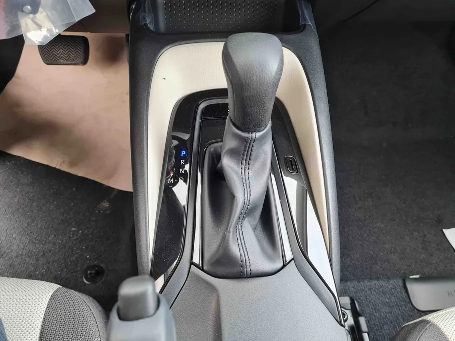 تويوتا كورولا XLI Executive 2025 