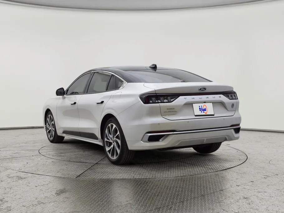 2024 Ford Taurus Titanium 