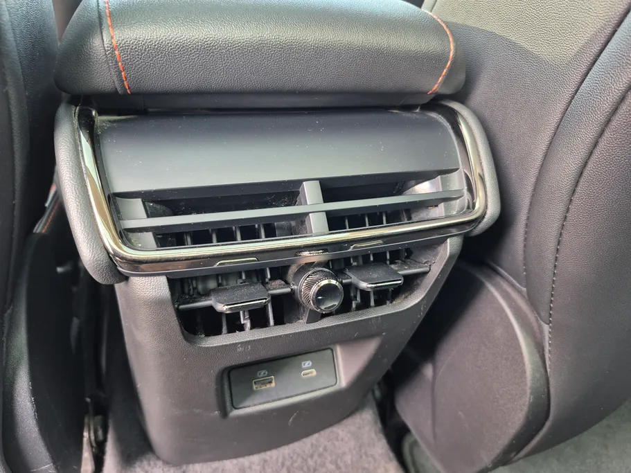 2024 Ford Taurus Titanium 