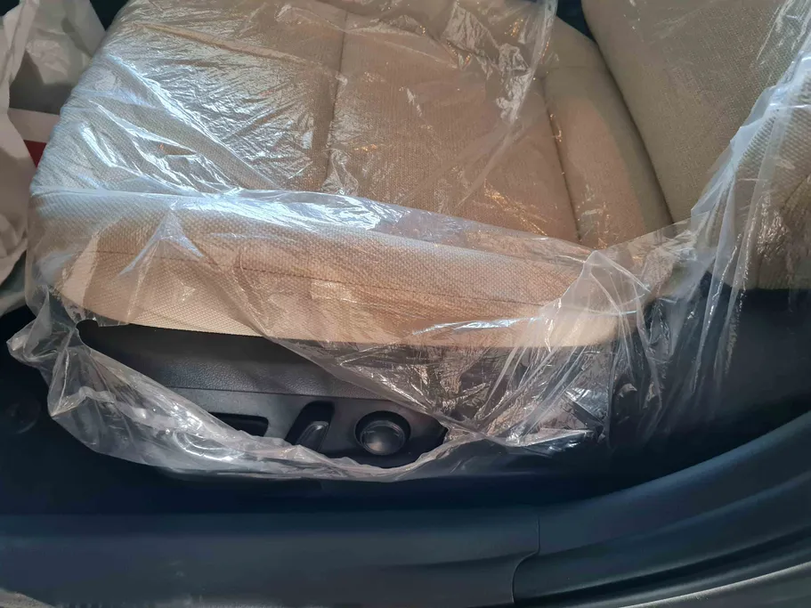 تويوتا كامري E 2025 