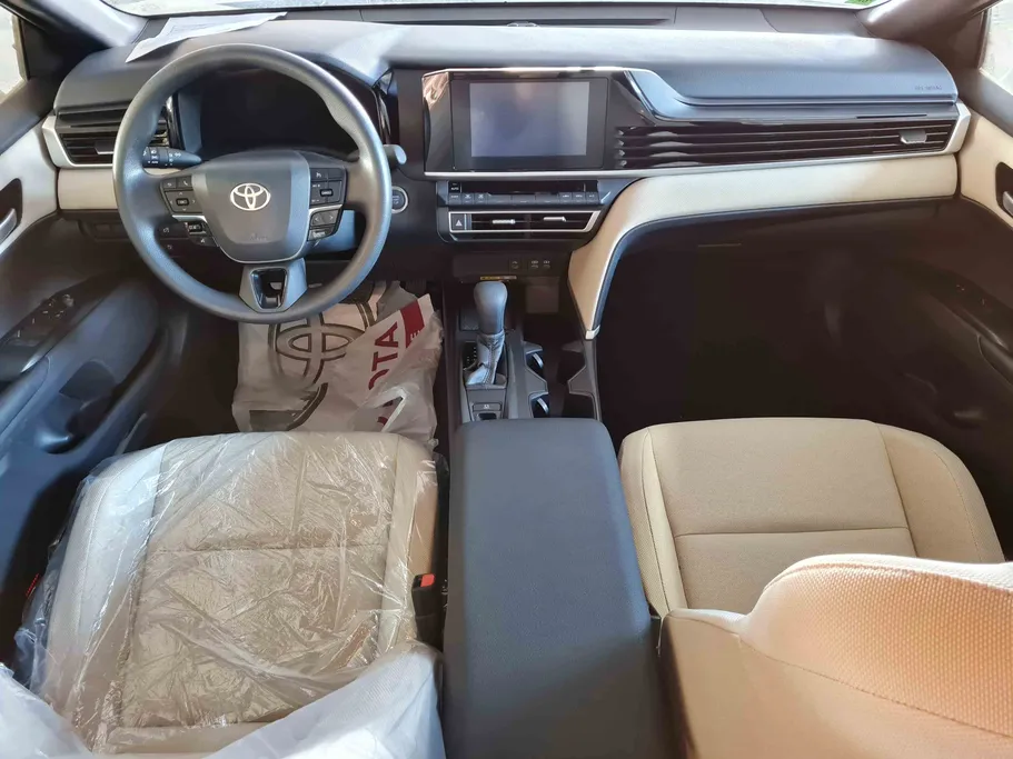 تويوتا كامري E 2025 