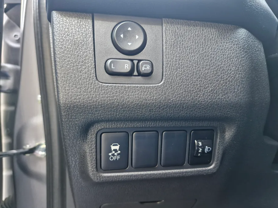2024 Mitsubishi Xpander Cross  