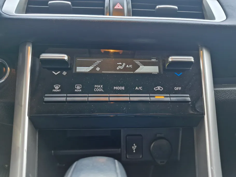 2024 Mitsubishi Xpander Cross  