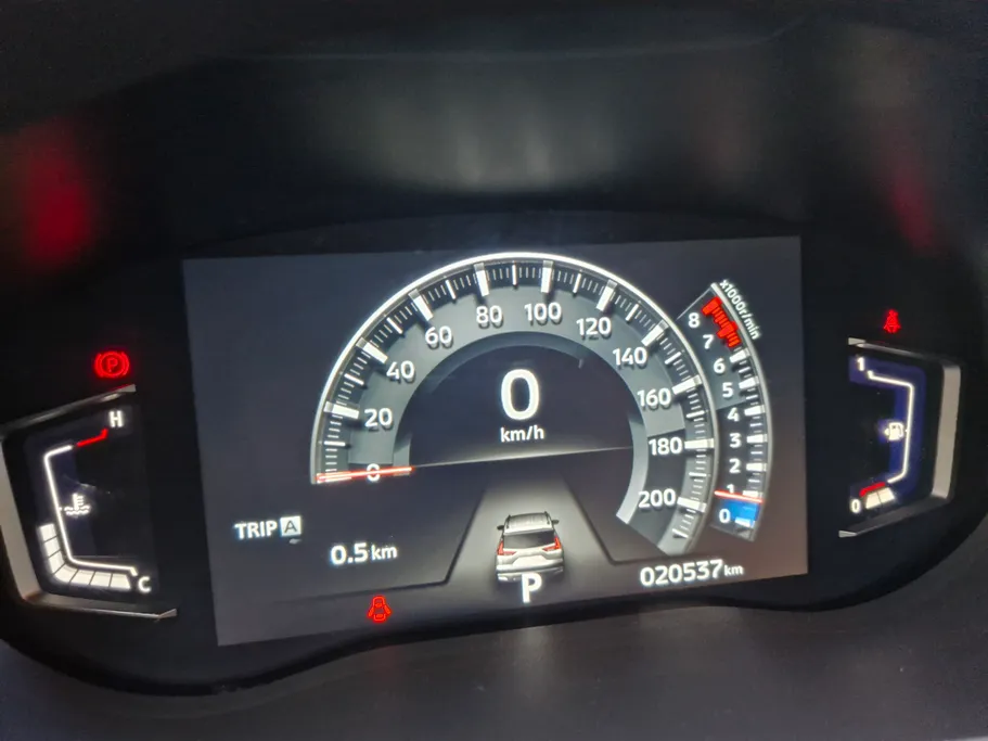 2024 Mitsubishi Xpander Cross  