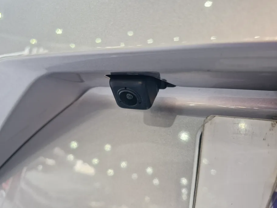 2024 Mitsubishi Xpander Cross  