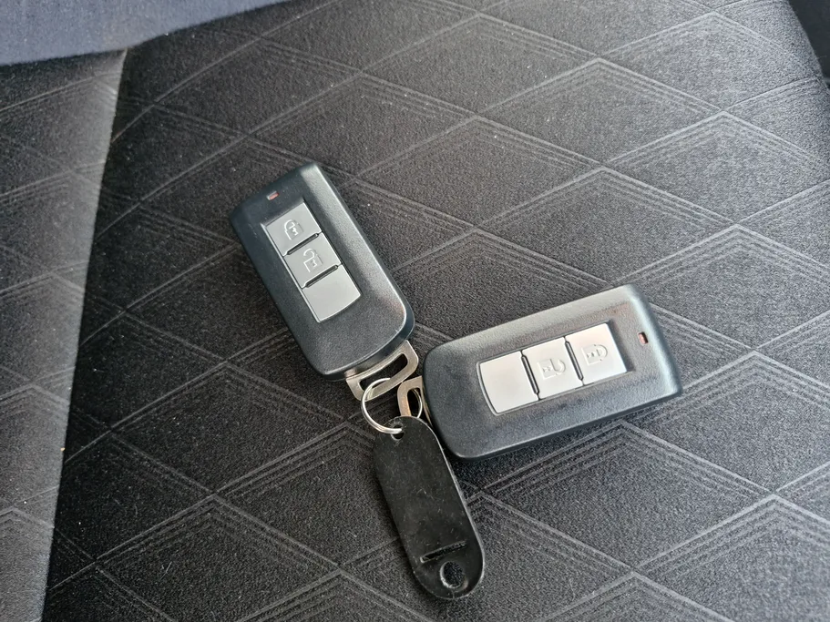 2024 Mitsubishi Xpander Cross  