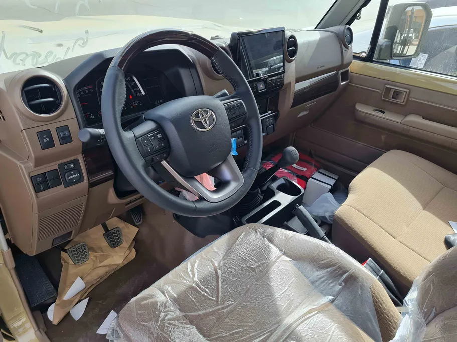 تويوتا شاص DSL DLX Alloy Wheel 2025 