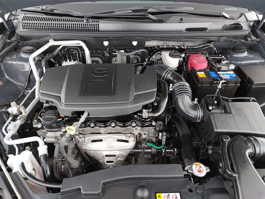 2023 Toyota Yaris  Y 