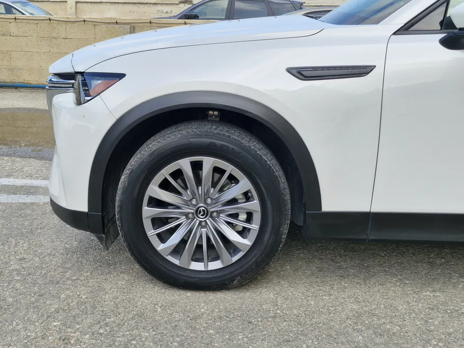 2024 Mazda CX90 Core  