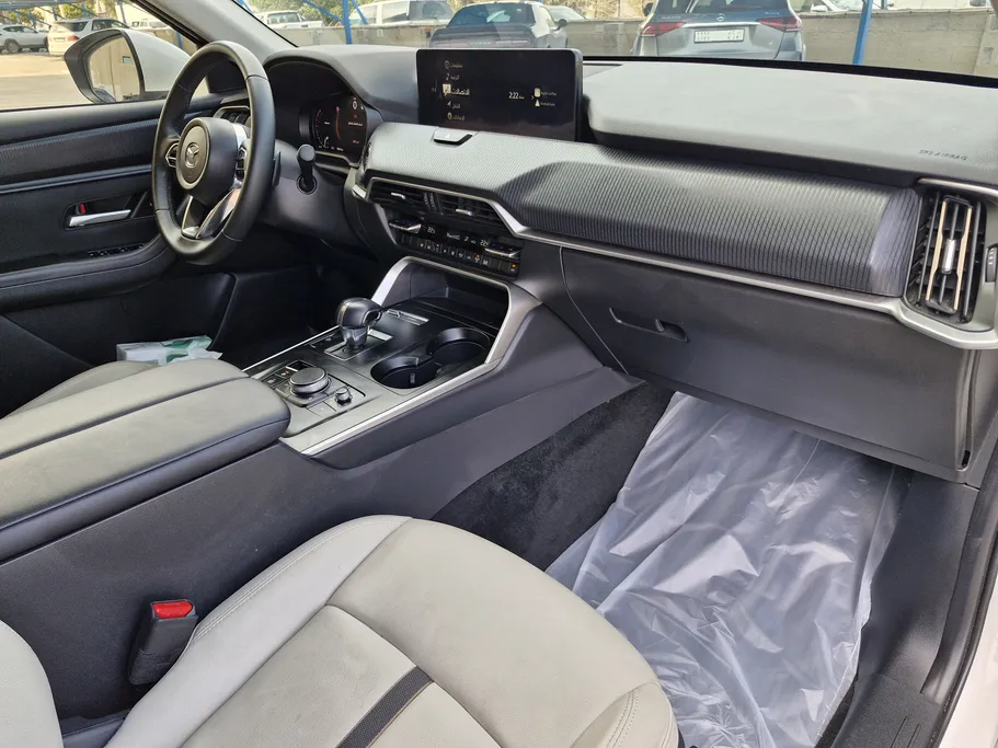 2024 Mazda CX90 Core  