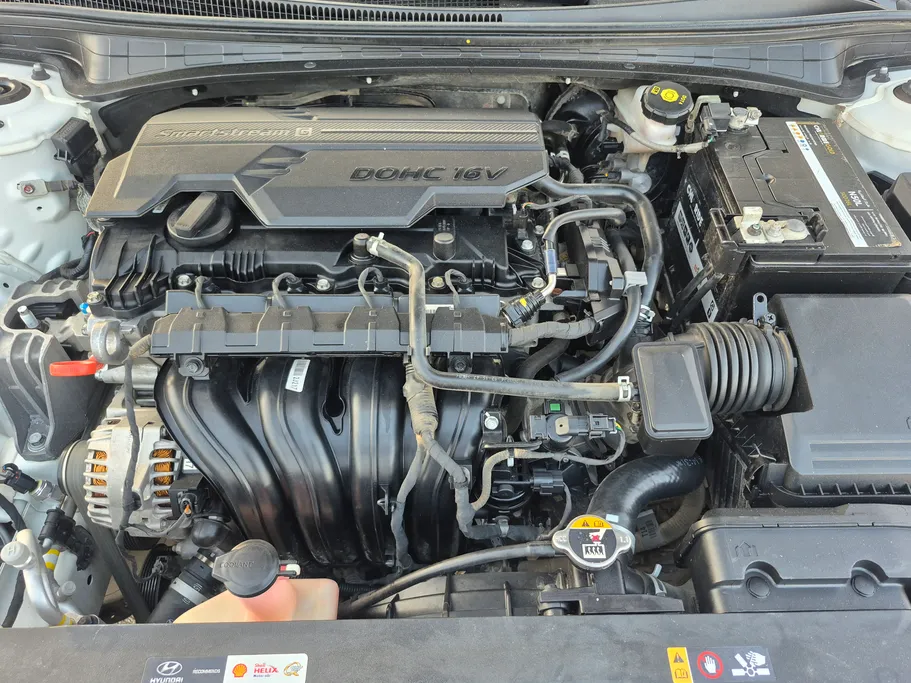 2021 Hyundai Elantra Smart 