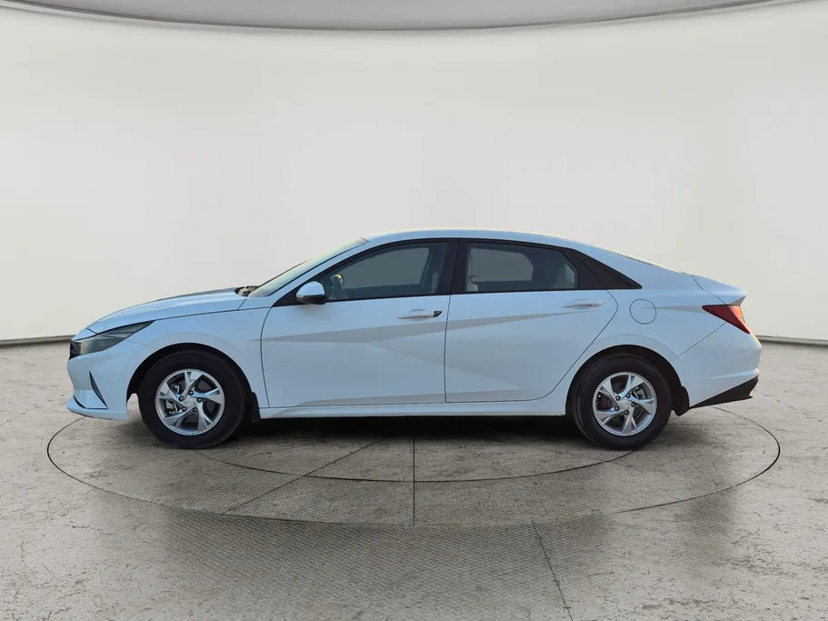 2021 Hyundai Elantra Smart 