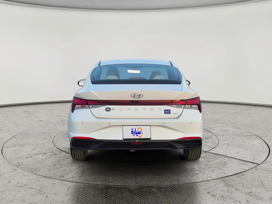2021 Hyundai Elantra Smart 