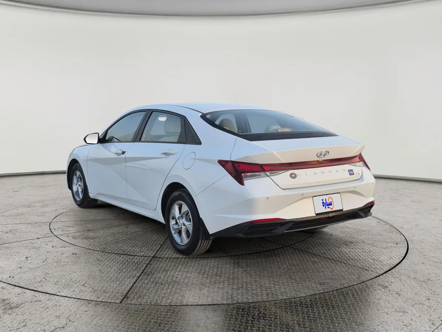 2021 Hyundai Elantra Smart 