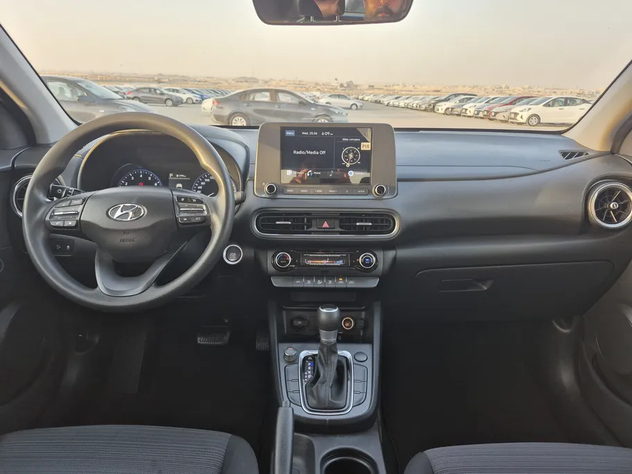 2021 Hyundai Kona SMART 