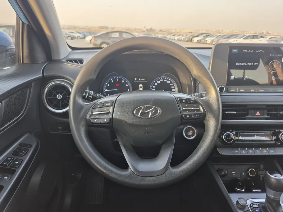 2021 Hyundai Kona SMART 
