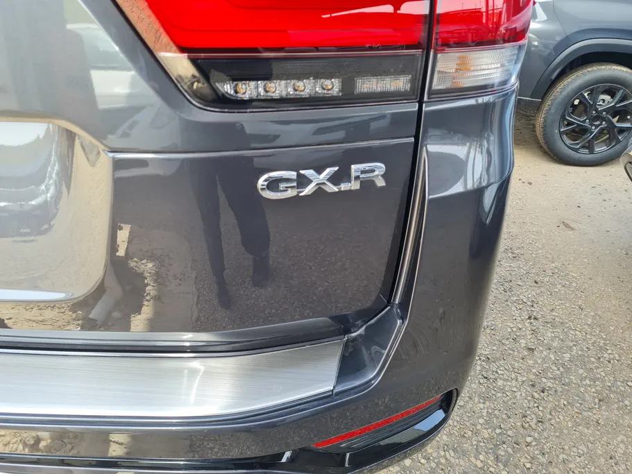 تويوتا لاندكروزر GXR4 2025 