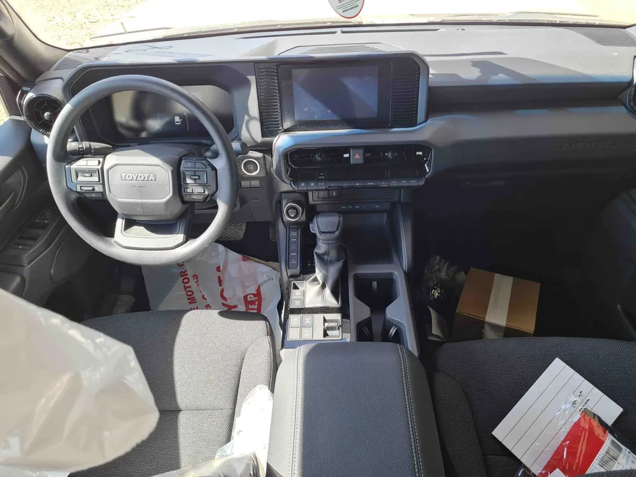 2025 Toyota Prado TX-2 DSL 