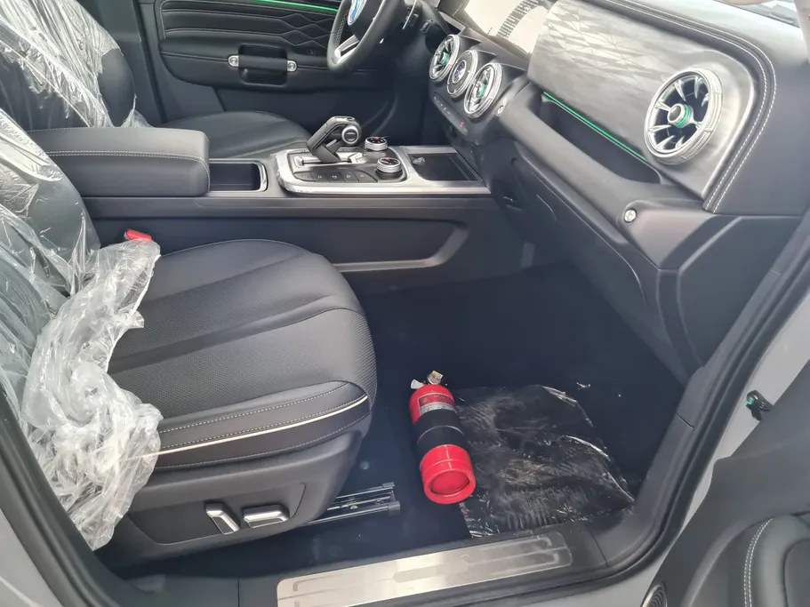 2025 Great Wall Tank 300 Conqueror 