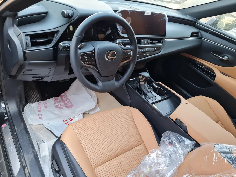 لكزس ES 250 AA Elegant 2025 