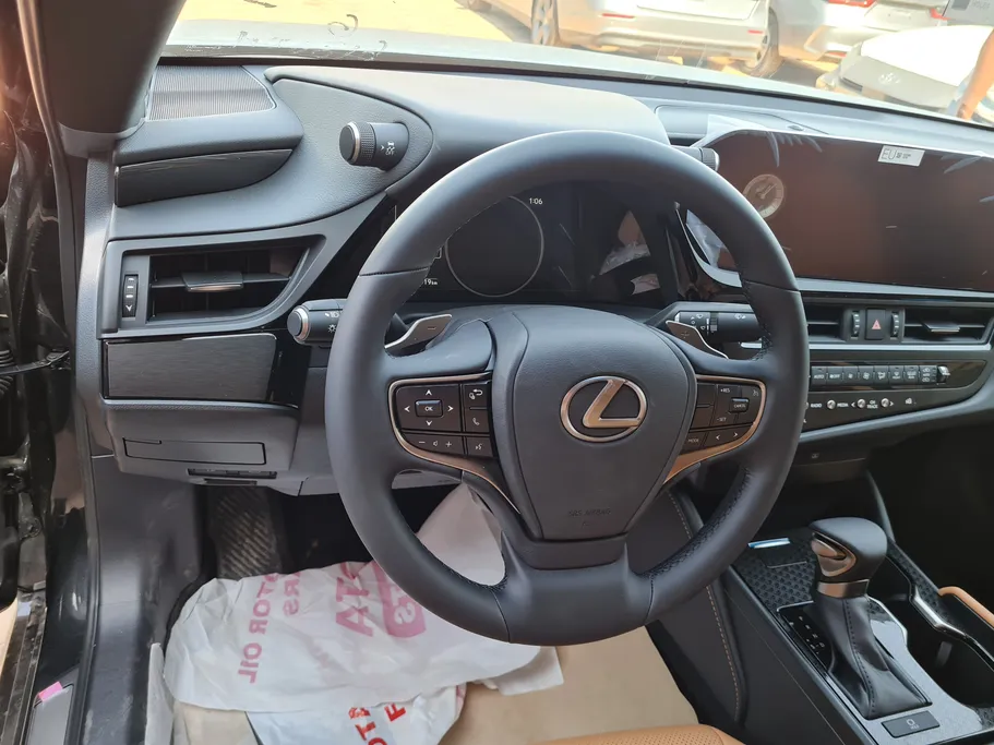 لكزس ES 250 AA Elegant 2025 