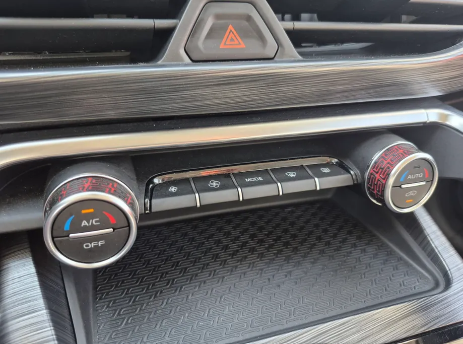 2022 Geely TUGELLA Flagship GF 