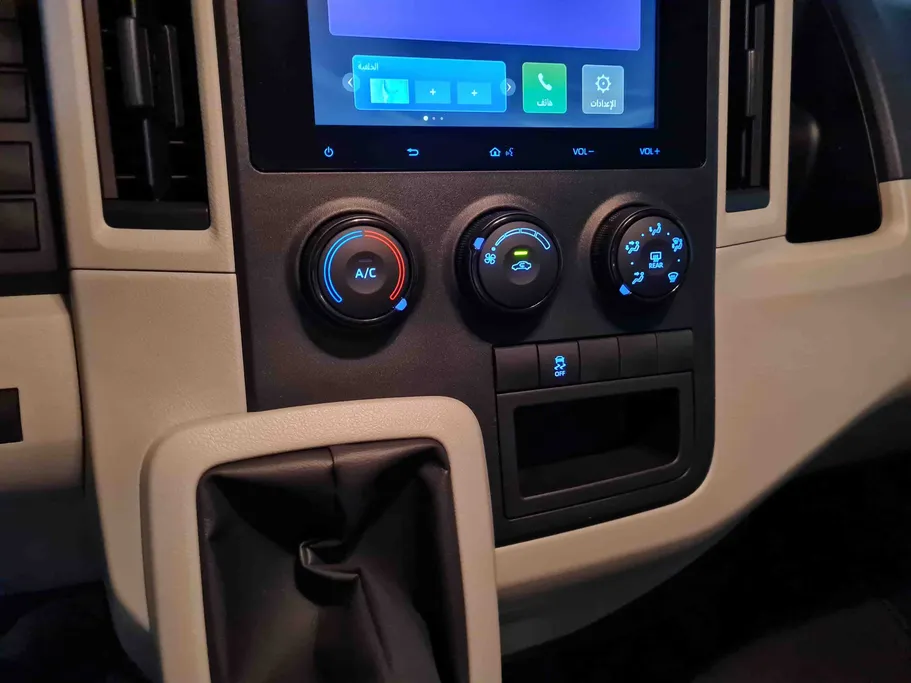 2025 Toyota Haice فان بضاعه 